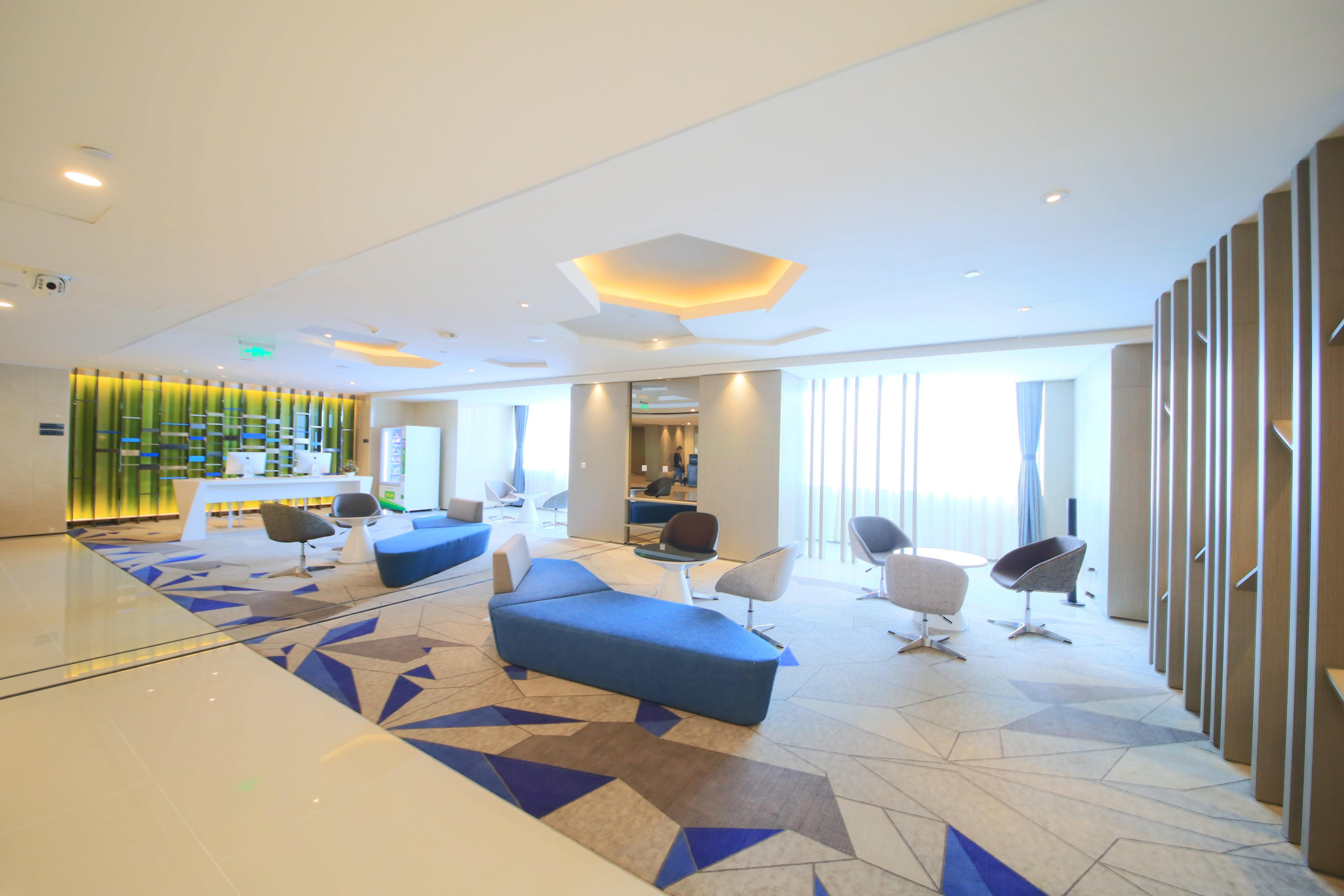 Holiday Inn Express Yingkou Onelong Plaza By Ihg Gaizhou Exterior photo